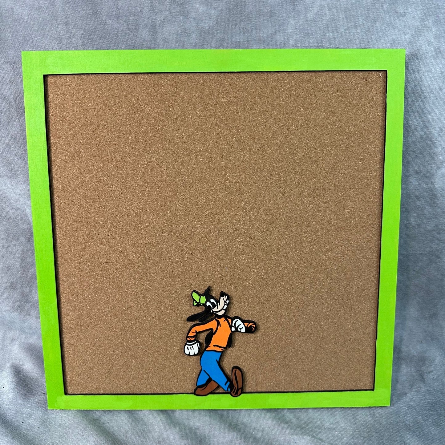 Custom Disney Pin Board - Goofy - Wood Frame